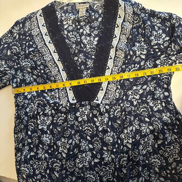 Catherines Lacy Peasant Top Woemns Size 0X Blue Floral Bell Sleeve Relaxed Flowy - Picture 7 of 8